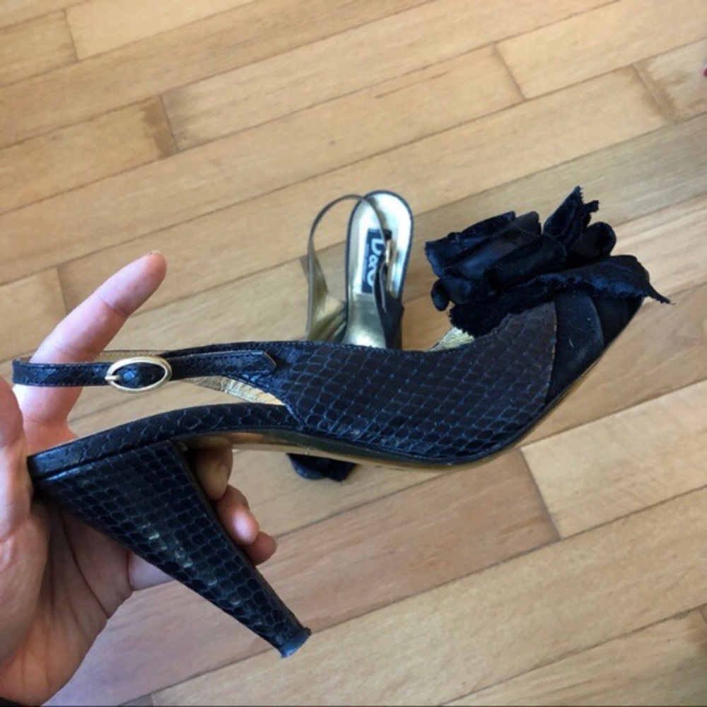 Authentic Dolce & Gabbana Black Python & Velvet Slingback Heels 39